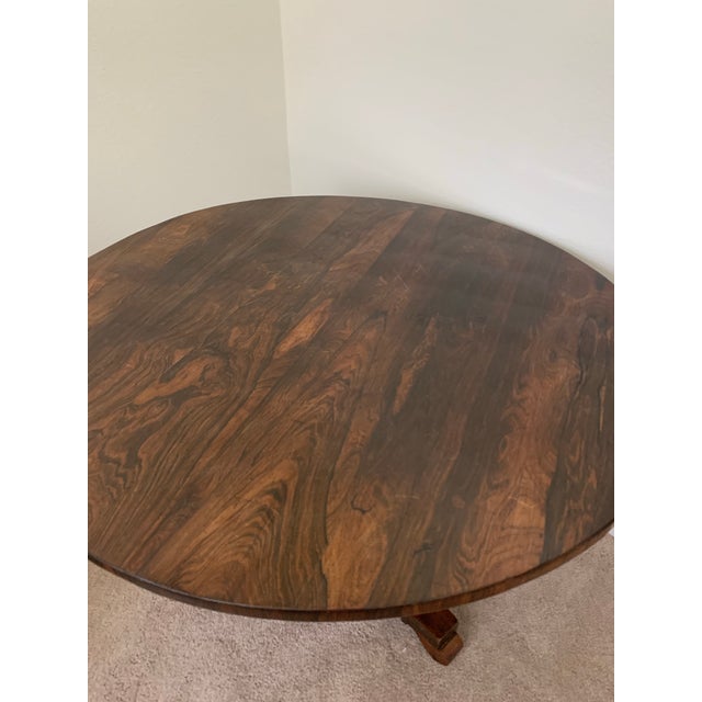 Beautiful antique mahogany table. 42Wx28H. Good condition.