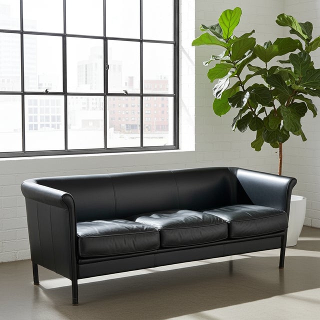 1980s Vintage Italian Leather Sofa by Antonio Citterio for Moroso, 1980s For Sale - Image 5 of 6