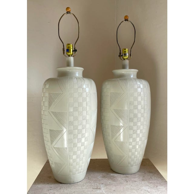 Contemporary Pair of Casual Lamps of California 1988 Etched Post Modern Ceramic Lamps For Sale - Image 3 of 12