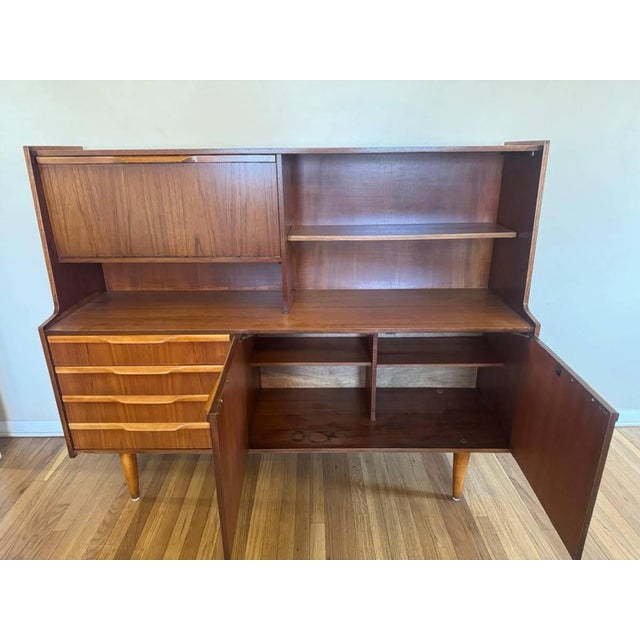 Mid Century Modern Highboard/Sideboard/Hutch/Credenza For Sale - Image 4 of 13