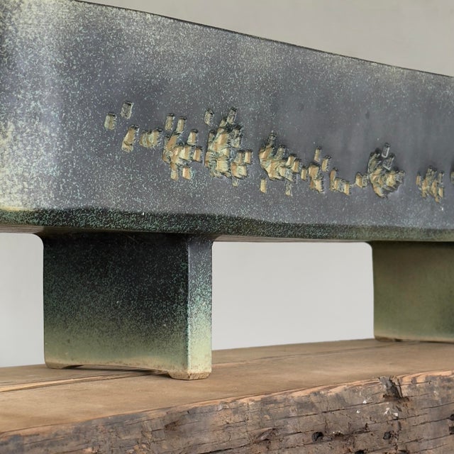 Vintage Monumental Japanese Brutalist Speckled Green Ikebana Ceramic Vessel, Signed For Sale - Image 4 of 11