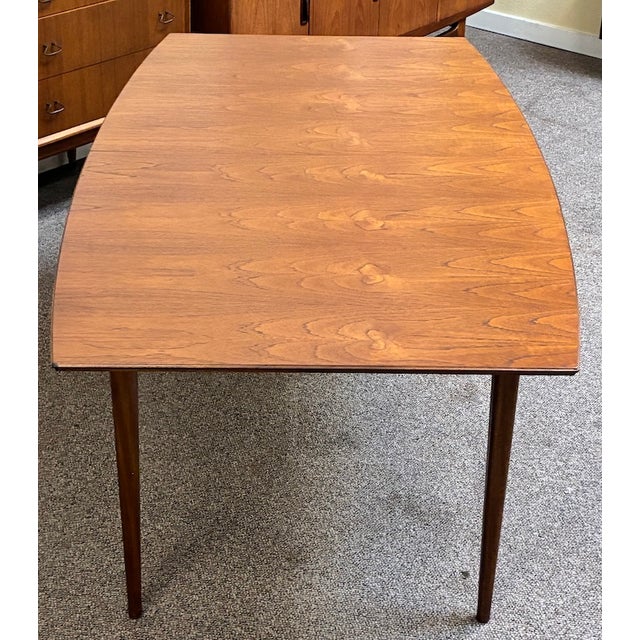 Wood Mid Century Modern Extending Teak Dining Table by McIntosh, Uk c.1960 For Sale - Image 7 of 15