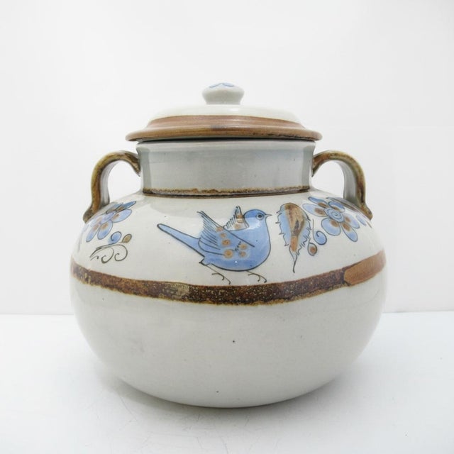 Mexican Ken Edwards El Palomar Blue Bird Tonala Pottery Large Canister Bean Pot With Lid For Sale - Image 3 of 11