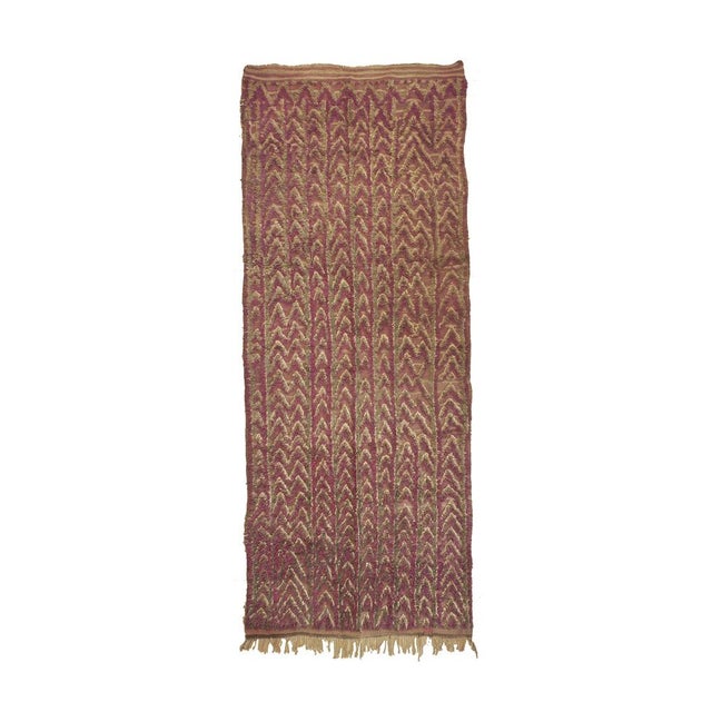 Talsent Berber rugs constitute a rare category among Berber carpets. They are usually of old manufacture; they were made...