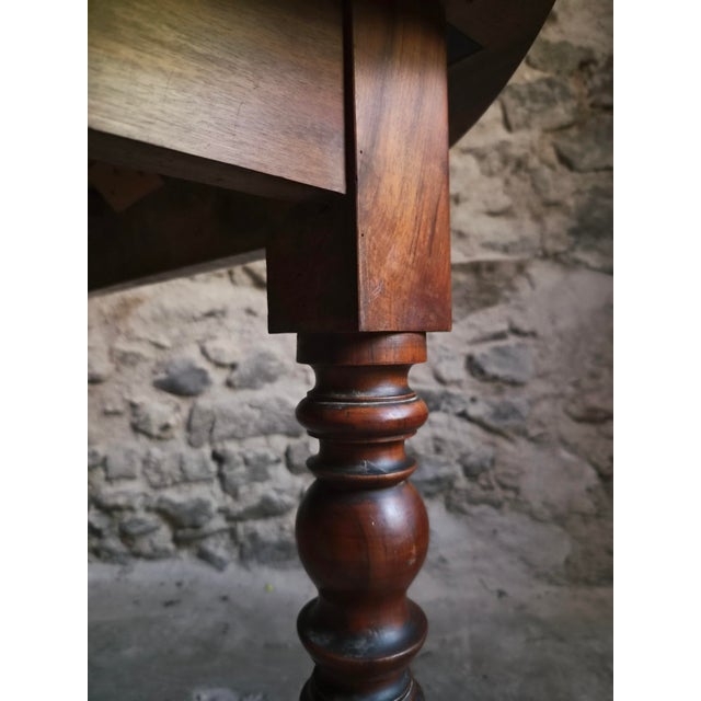 Early 20th Century Antique French Walnut Drop-Leaf Dining Table, 1900s For Sale - Image 5 of 18