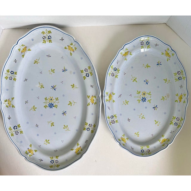 1970 Longchamp Printemps French Faience Dinnerware Service - 82 Pieces For Sale - Image 12 of 18