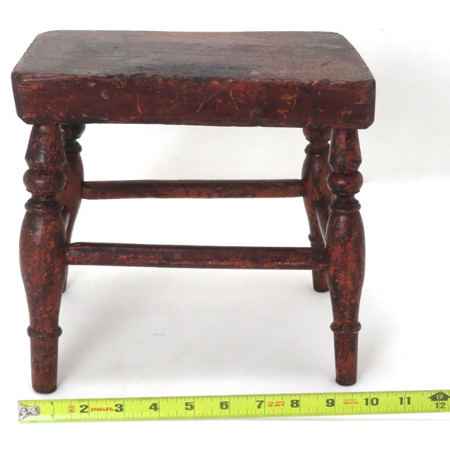Antique Circa Mid 19th Century Country American Chestnut Wood Footstool - Fireside Stool For Sale - Image 11 of 13