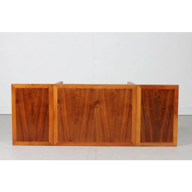 1970s Extendable 5360 Coffee Table in American Walnut with 2 Drop-Down Leaves by Børge Mogensen for Fredericia Stolefabrik, Denmark, 1970s For Sale - Image 5 of 9