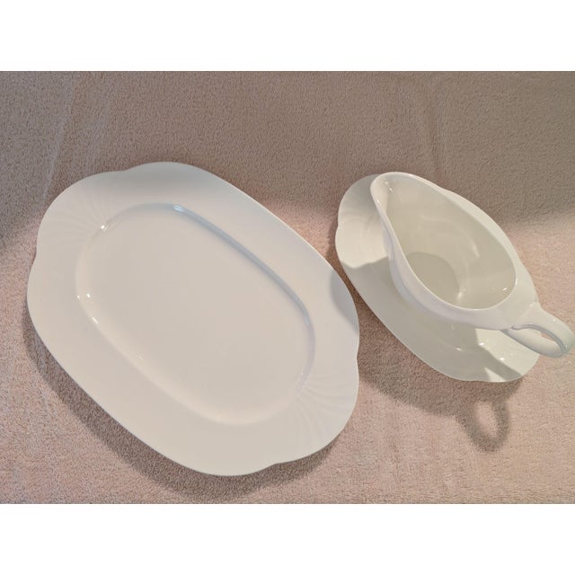 1980s Villeroy & Boch "Arco Weiss" 2.5 Qt Covered Vegetable/Tureen For Sale - Image 17 of 17