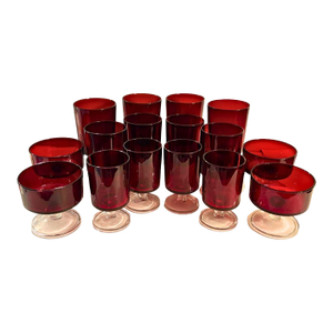 1970s Cavalier Ruby Set by Cristal D’Arques-Durand, 16 Pieces