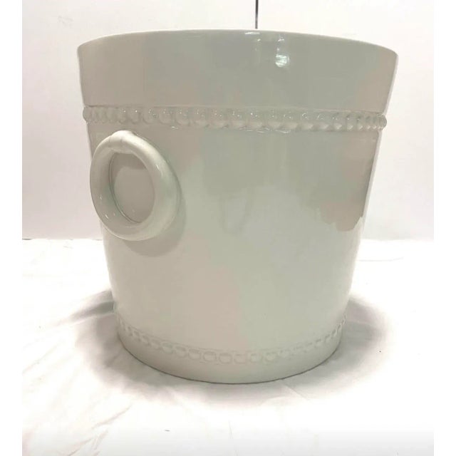 English Large 1970s Italian White Ceramic Cachepot Planter With Ring Handles & Beaded Bands For Sale - Image 3 of 8