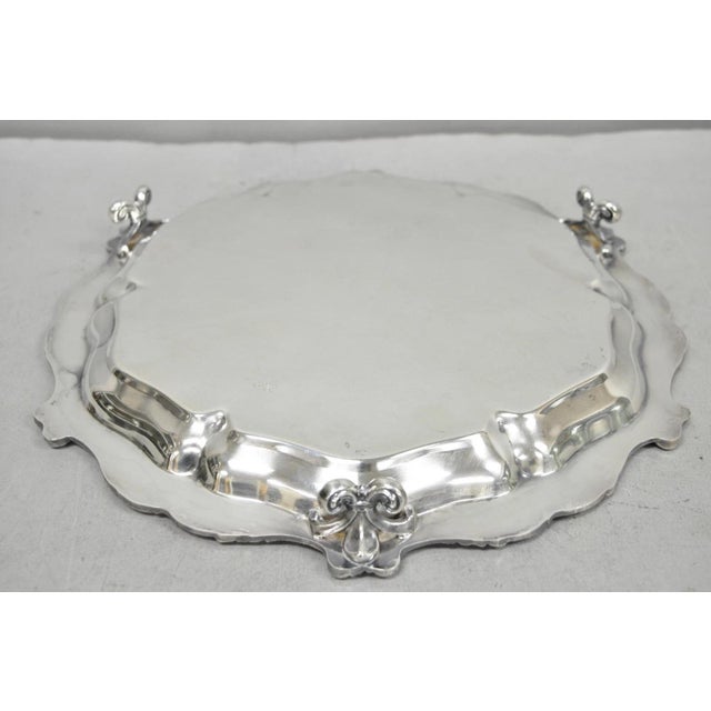Silver Mid 20th Century "La Reine" by Wallace Round Scalloped Footed Silver Plated Serving Platter Tray For Sale - Image 8 of 11