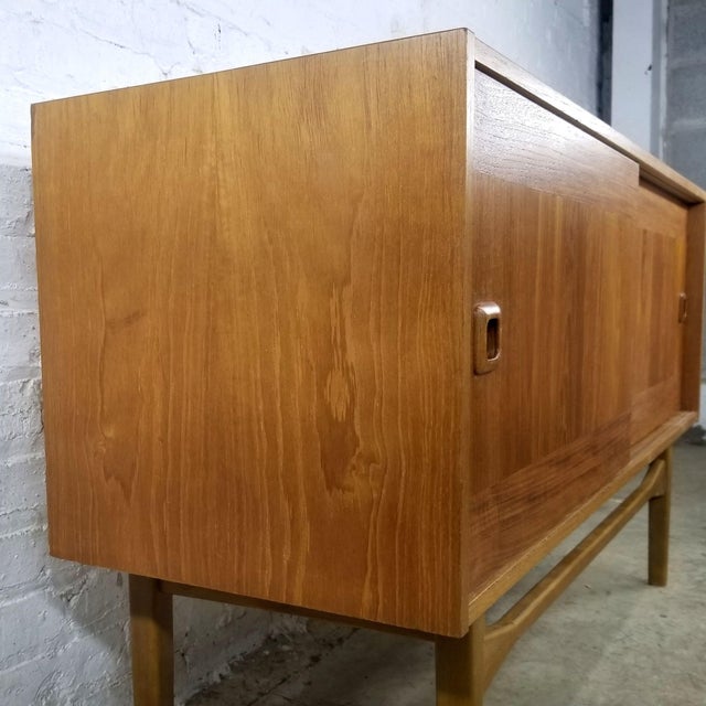 1970s Danish Modern Mid Century Compact Credenza Buffet Bar Cabinet For Sale - Image 10 of 11