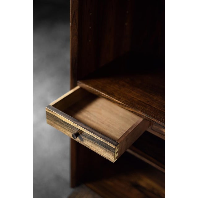 1960s Danish Modern Rosewood Bookcase with Bar by Erik Brouer for Brouer Møbelfabrik, 1960s For Sale - Image 5 of 18