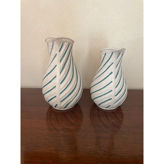 English Pair of Antique Striped Pitchers For Sale - Image 3 of 8