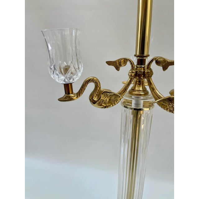 Hollywood Regency Hollywood Regency Style Bauer Lucite & Brass Swan Table Lamp For Sale - Image 3 of 11