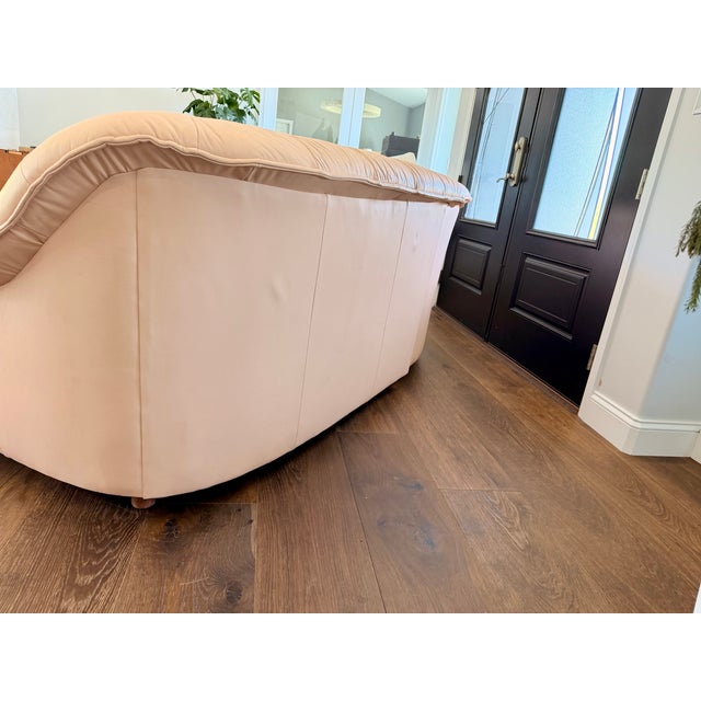Vintage Leathercraft Sculptural Curved Leather Sectional With Dual Ottomans – Luxury Conversation Sofa For Sale - Image 6 of 18
