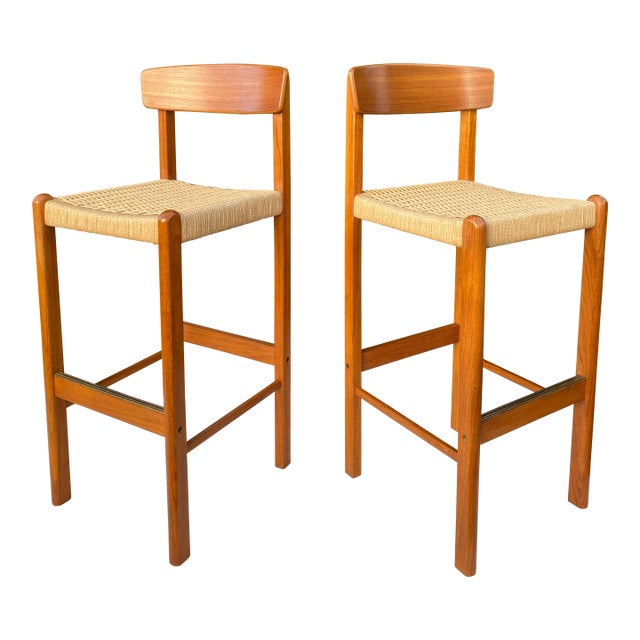 Pair Vintage Teak Bar Stools Sun Cabinet Co. 31" Height Mid-Century Modern Paper Cord For Sale