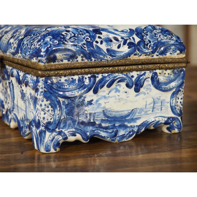 Hand Painted Blue and White Delft Table Box, Circa 1850 For Sale - Image 10 of 17