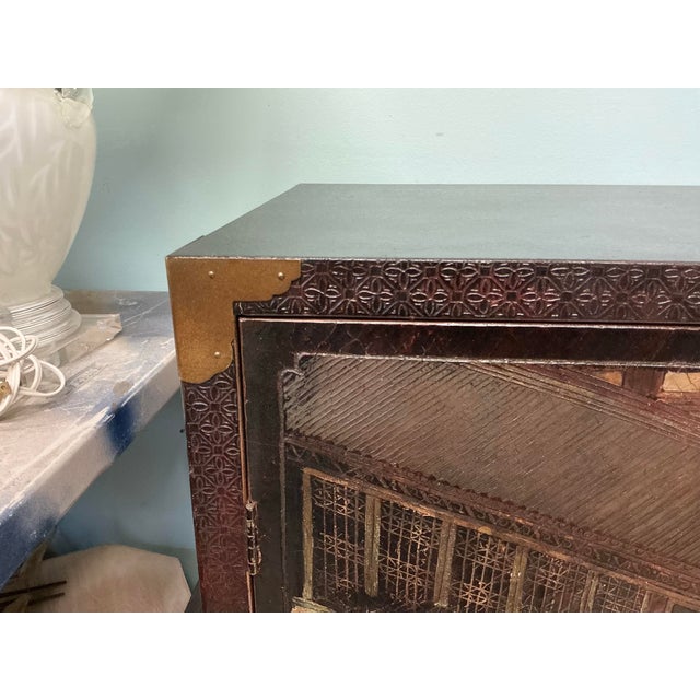 Chinoiserie Black Lacquer Bar Cabinet W/ Palace Pavilion Ascending Dragon For Sale In Atlanta - Image 6 of 8