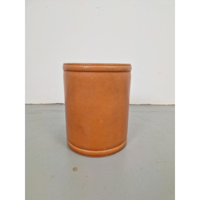 Leather wastebasket, Denmark, 1960s Vintage leather wastebasket, Denmark, 1960s. Good condition with expected signs of age...