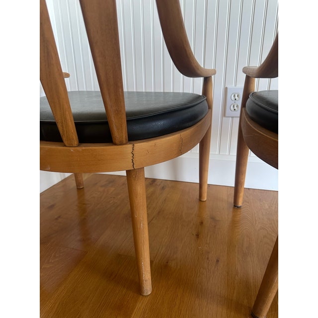 Pair of Mid-Century Teak and Black Vinyl Lounge Chairs by Nemschoff For Sale - Image 9 of 12