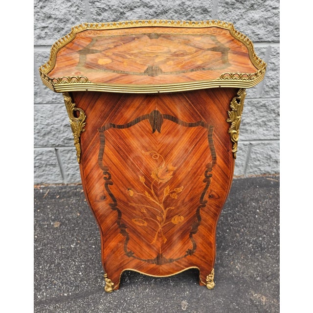 Louis XV Brass Mounted Parquetry and Satinwood Inlaid Galleried Top Side Table For Sale In Washington DC - Image 6 of 10