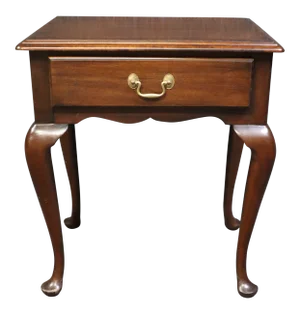 Henkel Harris Queen Anne Style Mahogany Side Table