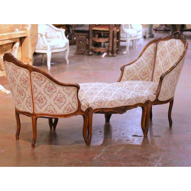 Wood 19th Century French Louis XV Provençal Walnut Duchesse Brisée Chaise Longue For Sale - Image 7 of 15