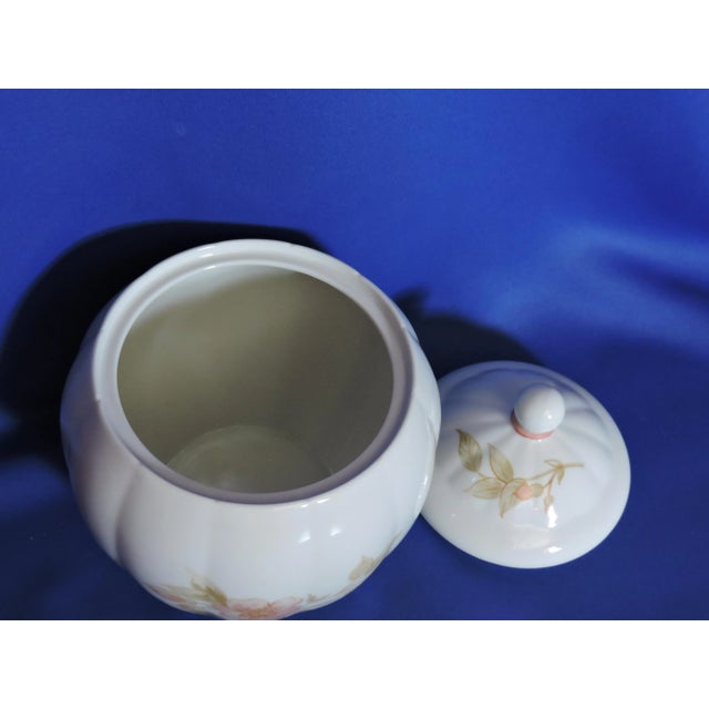 Wild Rose Biscuit Jar Circa 1980s For Sale In Minneapolis - Image 6 of 11