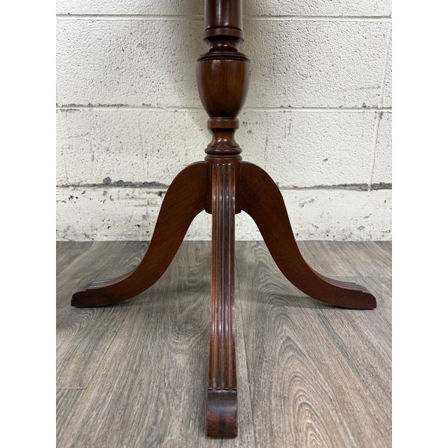 Wood Vintage Imperial Furniture All Mahogany Drum Table End Table Lamp Table For Sale - Image 7 of 13