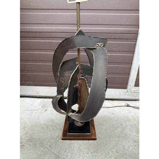 Mid-Century Modern Mid 20th Century Mide Century Modern Richard Barr for Laurel Lighting Brutalist Table Lamp For Sale - Image 3 of 9