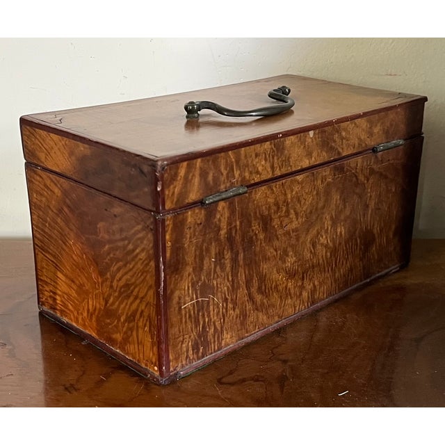 Antique 18th Century English George III Satinwood and Mahogany Tea Caddy Box Circa 1790 For Sale - Image 15 of 18