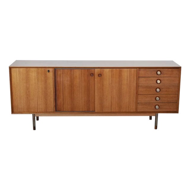 Sideboard in Walnut Wood with Metal Feet in the Style of George Nelson, 1960s For Sale