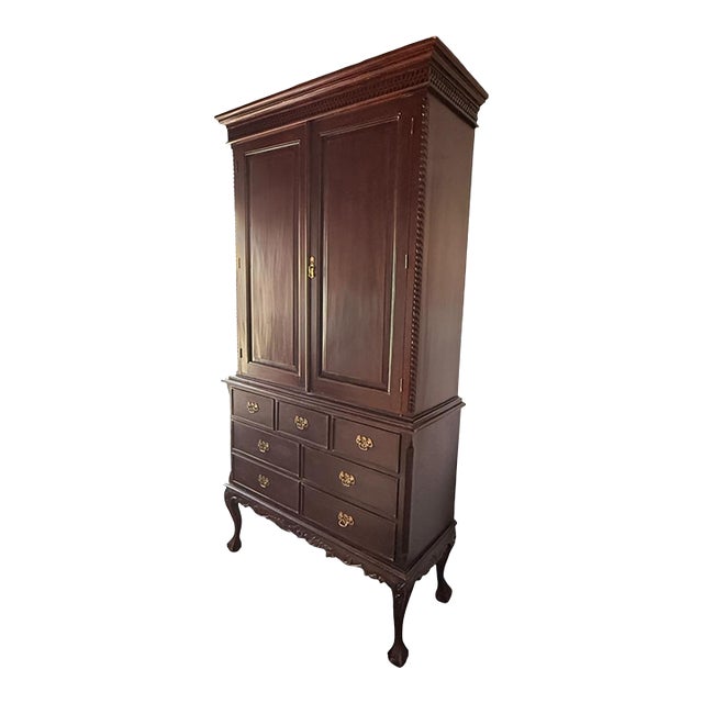 Late 20th Century Georgian Style Mahogany Linen Press Armoire With Pierced Fretwork & Cabriole Legs (Two-Piece) For Sale