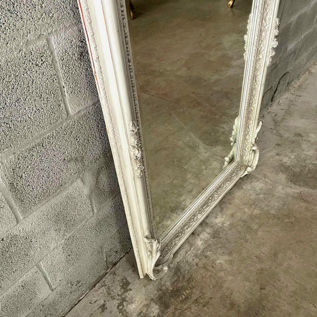 This French style floor mirror is a refined statement piece designed to elevate home interiors with elegance and presence....