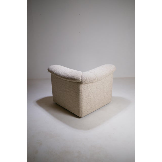 Cream Sculptural Corner Lounge Chair, France, 1970s For Sale - Image 8 of 15