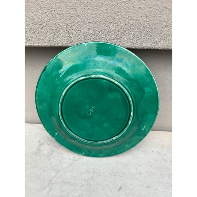 French Green Majolica Leaves Plate Montereau, Circa 1890 For Sale - Image 4 of 4