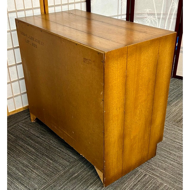 Mid 20th Century Mid Century Bachelors Chest For Sale In Philadelphia - Image 6 of 6
