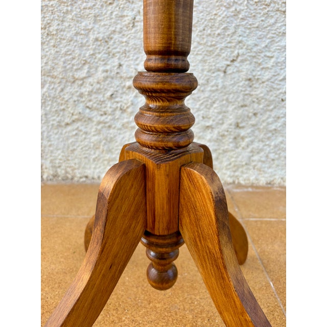 Spanish Gentleman’s Valet Stand, Mid-20th Century For Sale - Image 13 of 14