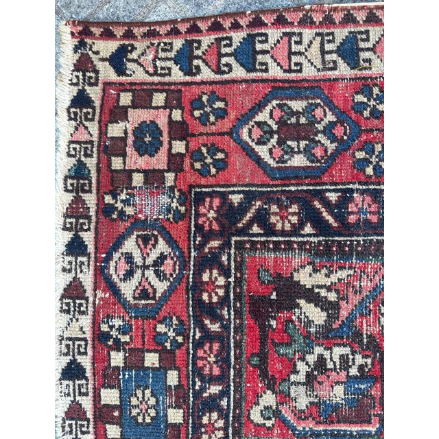 Vintage Distressed Bakhtiar Rug, 1950s For Sale - Image 6 of 18