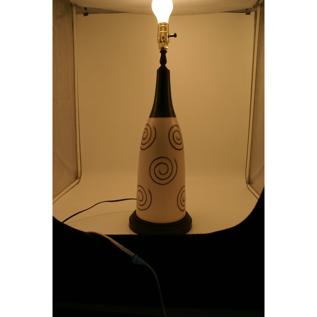 Ceramic Late 20th Century Black & Ivory Spiral Chulucanas Longneck Vase Pottery Lamp For Sale - Image 7 of 7