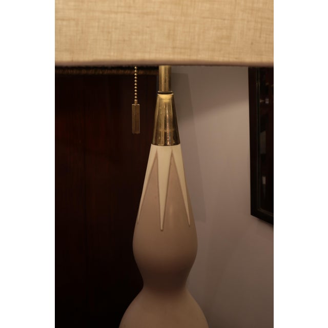 Gerald Thurston 1950s Gerald Thurston Single Table Lamp For Sale - Image 4 of 11
