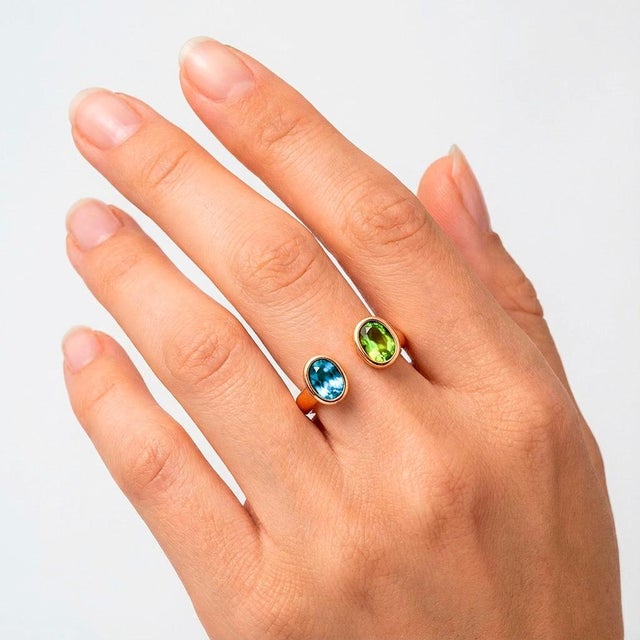 Toi Et Moi Gemstone Ring: Topaz and Peridot, Size 7.5 For Sale - Image 6 of 12