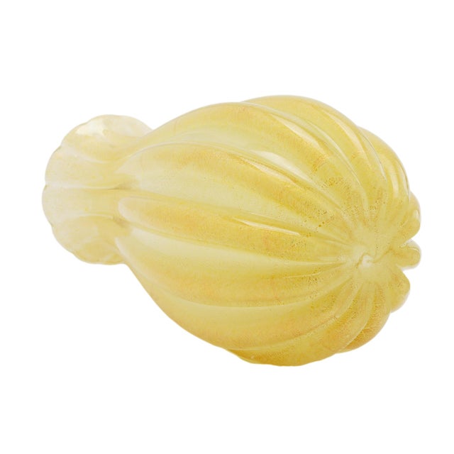 Archimede Seguso Attributed Murano Gold-Infused Ribbed Blown Glass Vase, 1950's For Sale - Image 10 of 10