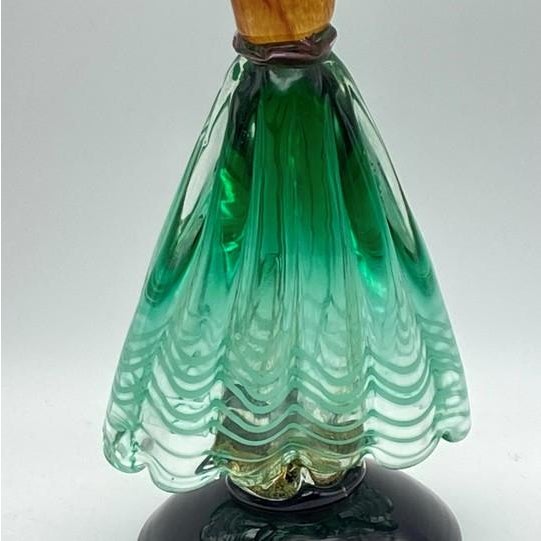 Murano Salviati Peasant Woman Wine Bearer Sculpture/Figurine With Gold Flecks and Gold Leaf (Vintage 1960s) For Sale - Image 13 of 18