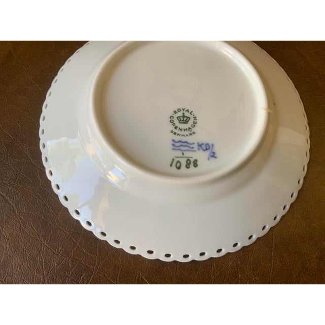 Ceramic 1970s Royal Copenhagen Blue Fluted Full Lace Side Plate 1088 For Sale - Image 7 of 7