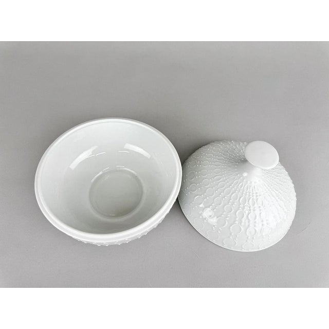 Porcelain Box attributed to Wallendorf, Germany, 1960s For Sale - Image 10 of 11