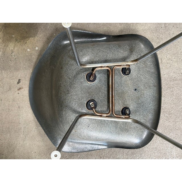 Fiberglass Armchairs Zenith C.G. Elephant Hide Grey by Charles and Ray Eames for Herman Miller, 1950s, Set of 2 For Sale - Image 12 of 18