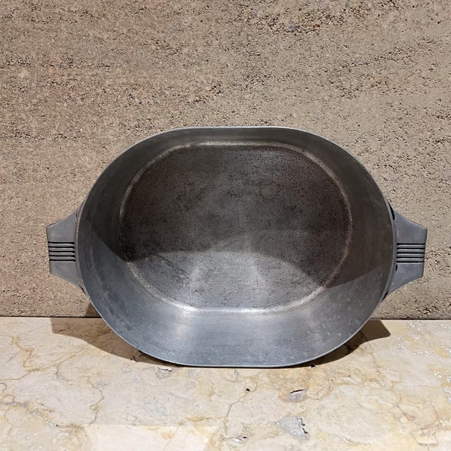 1960s Wagner Ware Magnalite 4265 Oval Roaster Lidded Dutch Oven For Sale - Image 9 of 12